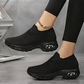 Comfortable Chic Women's Slip-On Sneakers - Lightweight, Breathable, Low-Top, All-Season Shoes with Solid Color, Plain Toe, and Durable PU Sole - Quanzhou Manufactured, Perfect for Casual Daily Wear