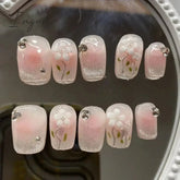 10Pcs Pink Cute Handmade Press on Nails Full Cover Bear Rhinestone Summer French Short False Nails Wearable Manicure Nail Tips