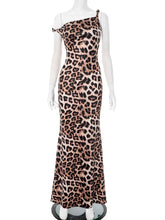 Leopard Print Incline Shoulder Sexy Maxi Dress Women Fashion Irregular Sleeveless Backless Club Party Long Dress
