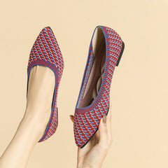 Women's shoes Large flat shoes Spring and Autumn fashion pointy beautiful rubber soles anti-slip shallow mouth shoes