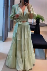 Ingvn - Elegant Simplicity Solid Frenulum V Neck Half Sleeve Two Pieces