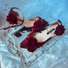 Ingvn - Retro Elegant Cosplay Flower Wedding Loli Girl Gorgeous Red Black Satin Rose Metal Fine Chain Pointed 8cm High Heeled Shoes