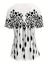 Fashionable Womens Two-Piece Outfit - Vibrant Allover Print T-Shirt & Skinny Capris Leggings Set - Casual, Comfortable, Figure-Flattering - Perfect Everyday Wear
