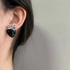 Fashion Vintage Black Dripping Glaze Strawberry Stud Earrings for Women Aesthetic Jewelry Friend Gifts Accessories