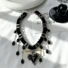 Ingvn Goth Black Heart Love Cross Pendant Irregular Stone Bead Choker Necklace For Women Halloween Vintage Y2K Grunge EMO Accessories