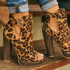 Ingvn - Adjustable Platform Classic Ankle Boots