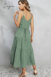 Ingvn - V-Neck Sleeveless Spaghetti Straps Midi Dress