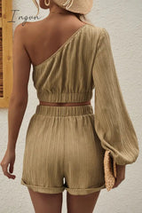 Ingvn - One-Shoulder Balloon Sleeve Crop Top and Shorts Set