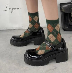 Ingvn - Vintage Mary Jane patent leather shoes