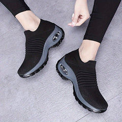 Comfortable Chic Women's Slip-On Sneakers - Lightweight, Breathable, Low-Top, All-Season Shoes with Solid Color, Plain Toe, and Durable PU Sole - Quanzhou Manufactured, Perfect for Casual Daily Wear