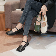 Spring and Autumn Women's Pumps Leather Shoes Ladies Casual Shoes Fashion Flat Loafers British Style Office and Banquet Loafers