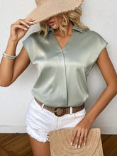 Johnny Collar Short Sleeve Blouse