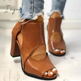 Ingvn - Peep Toe Cutout Rivet Chunky Heel Boots Brown / 5 Heels