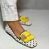 Ingvn - Polka Dot Print Square Toe Slip-On Flats