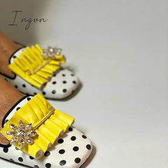 Ingvn - Polka Dot Print Square Toe Slip-On Flats
