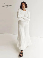 Ingvn - Solid Color Round Neck Long Sleeved Knitted Dress Women Pleated Slim White Robes 2023