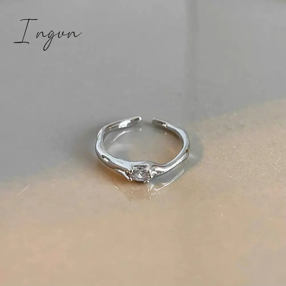 Simple Vintage Zircon Heart Rings For Women Ring Korean Fashion Cold Wind Index Finger Ring Metal Wedding Couple Party Jewelry