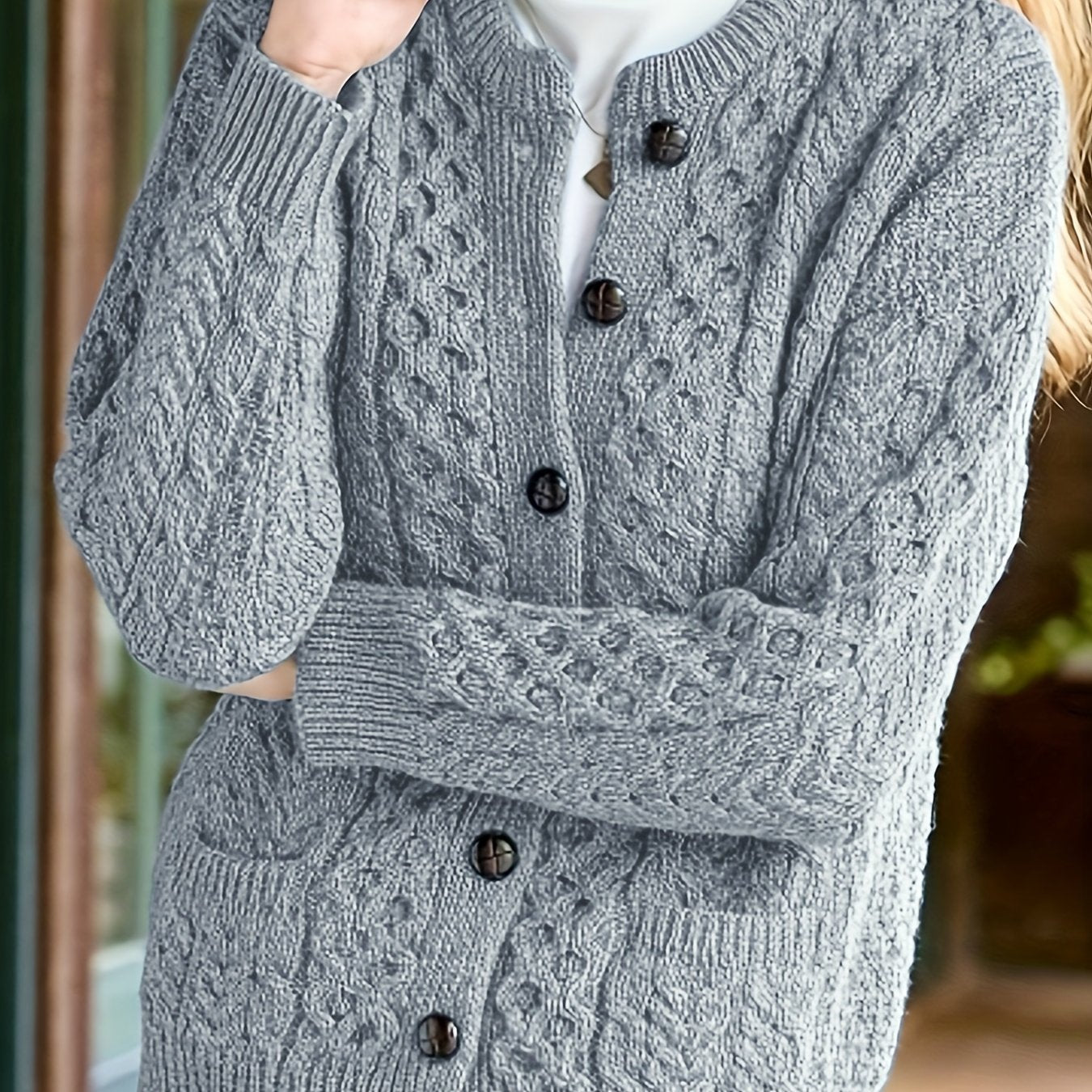 Cozy Chic Cardigan - Soft Knit, Crew Neck, Long Sleeve, Pocket Detail, Casual Women's Sweater for Everyday Wear - Perfect for Work, Date Night, or Relaxation