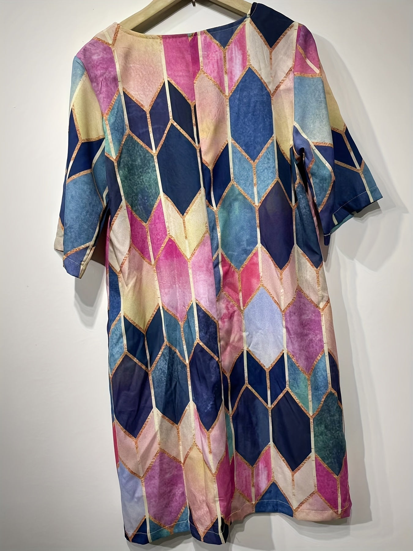 Multicolor Printed V-Neck Flowy Dress - Loose Fit & Crop Sleeves for Spring/Fall - Mature Style, Waist Emphasizing, Perfect Womens Wardrobe Staple