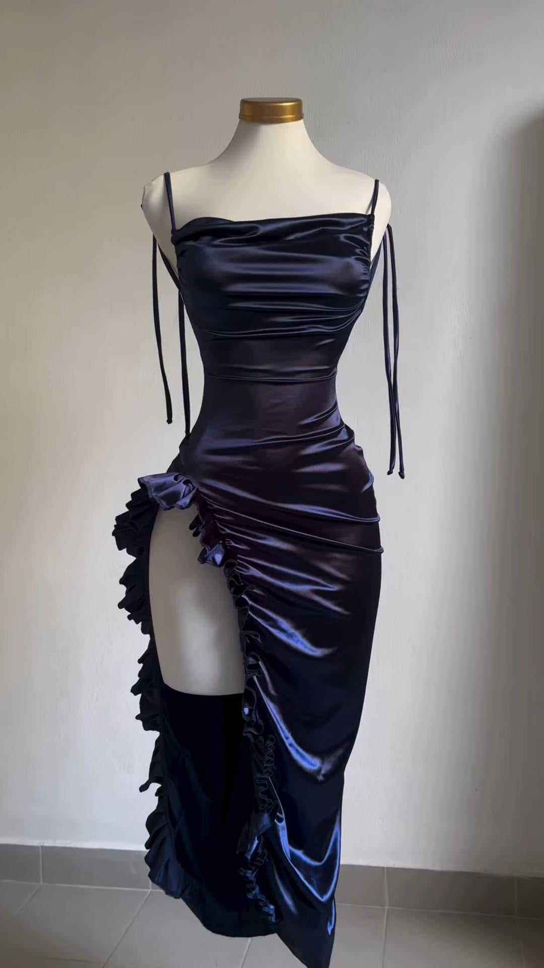 Pphmm outfit inspo Women's Sleeveless Sling Solid Color Satin Exposed Leg Dress