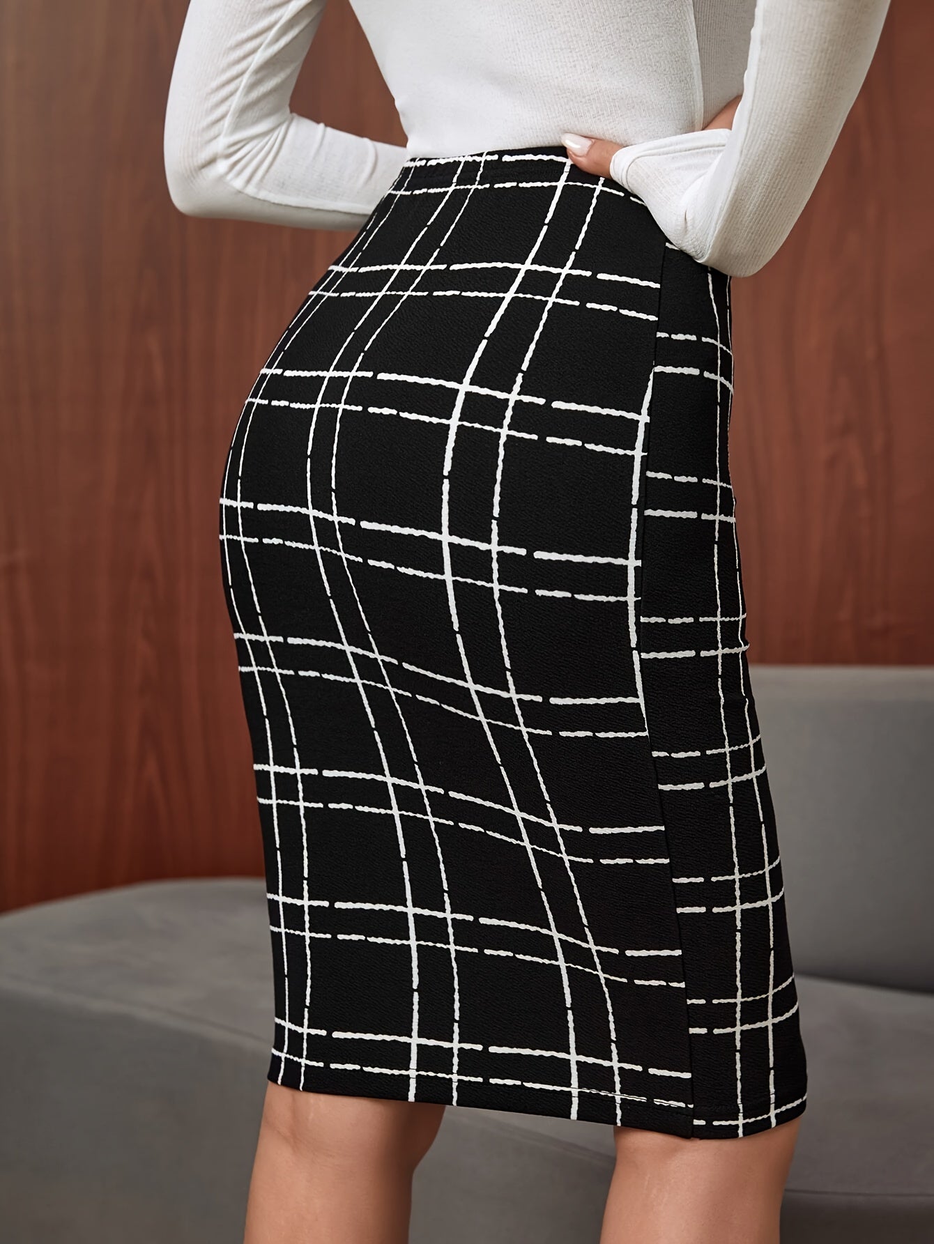 Vibrant Plaid Print Slim Fit High Waist Pencil Skirt - Flattering, Versatile, and Comfortable for Spring & Summer - Women's Stylish Clothing for Work, Date, or Casual Occasions
