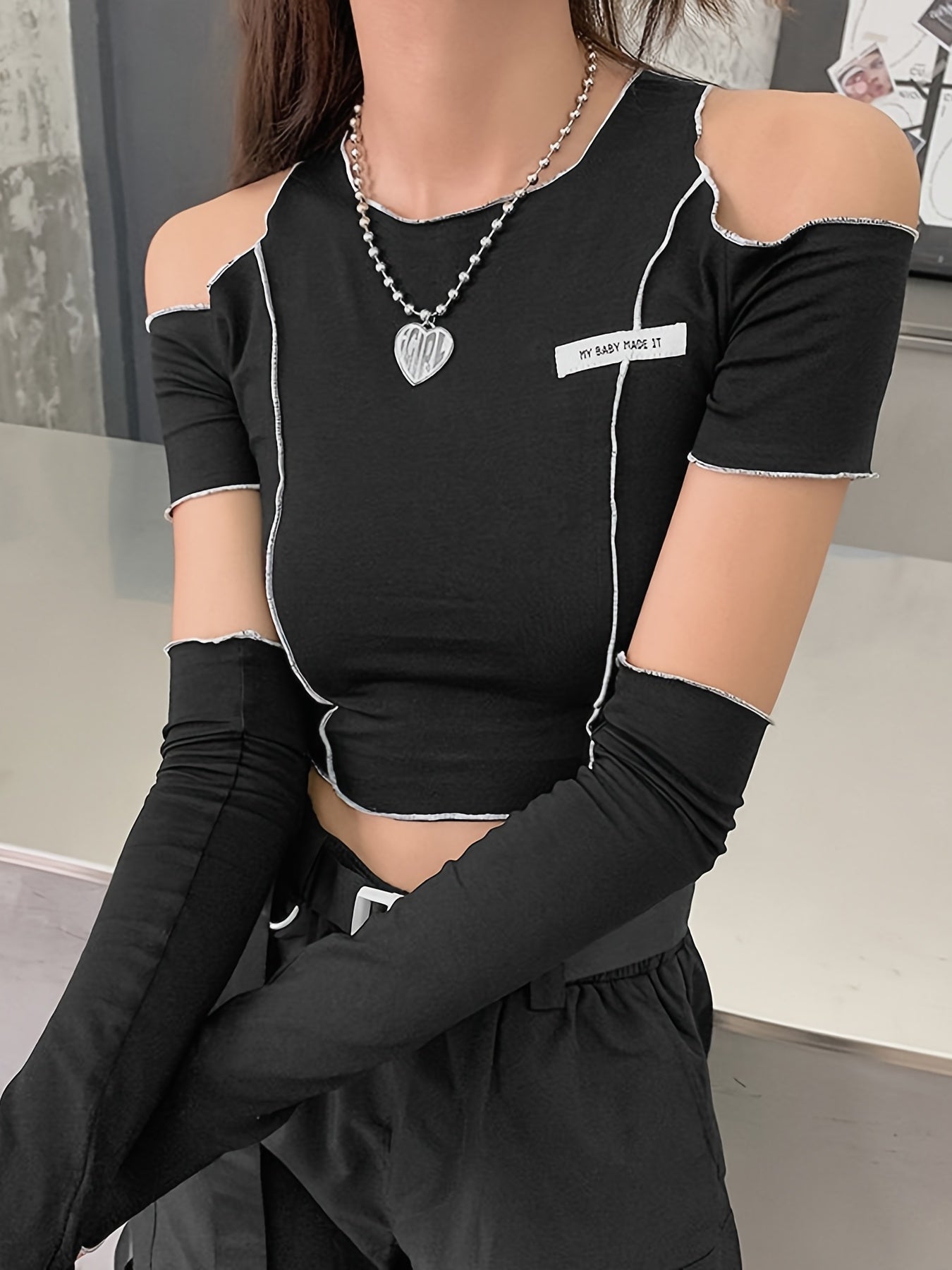Short Sleeve Off Shoulder Crew Neck Slim Fit T-Shirt - Soft Medium Stretch Polyester Fabric, Loose Fit, No Printing, Solid Color, Pullover Style - Perfect for Young Womens Casual Summer Fashion