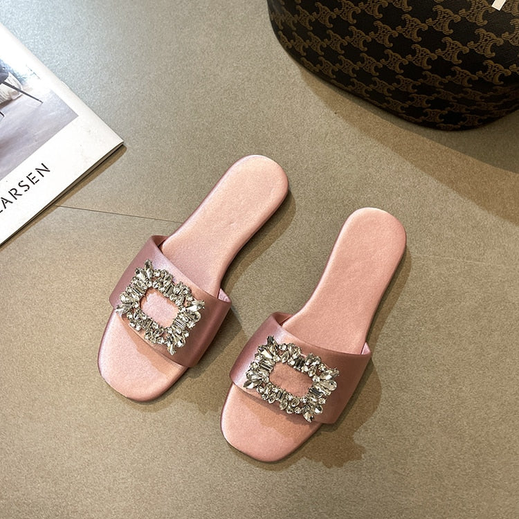 Women's Slippers Summer  Rhinestones Flat Elegant Sandals Female Fashion Outdoor Beach Shoes Slides Chanclas Mujer Playa