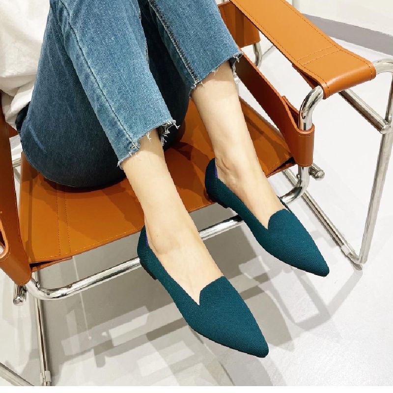 women's flat shoes Large shoes Fashion good materials Knitted breathable rubber anti-skid latex insole Spring and autum