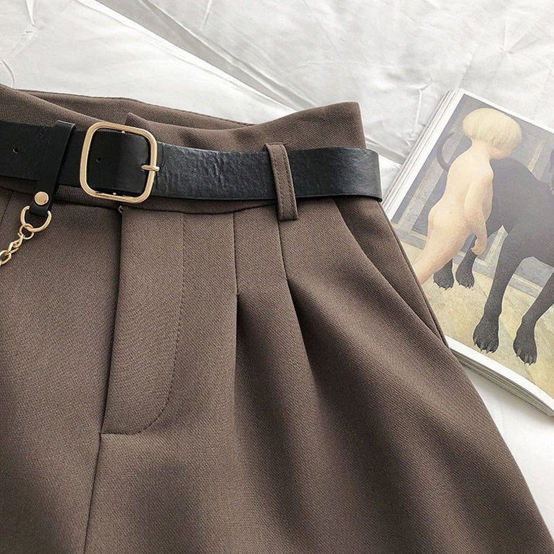 New Summer Women's Shorts Button Solid Color Pocket Casual High Waist Suit Shorts Casual Thin Women Clothing + Send Belt