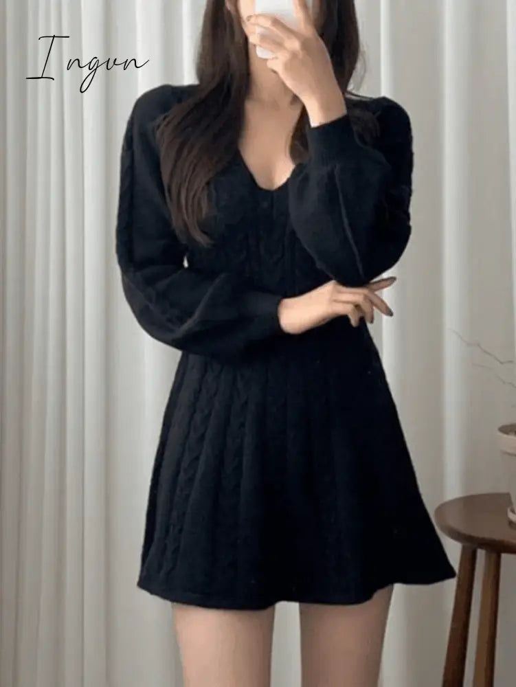 Ingvn - V Neck Cable Knit Long Sleeve Mini Dress