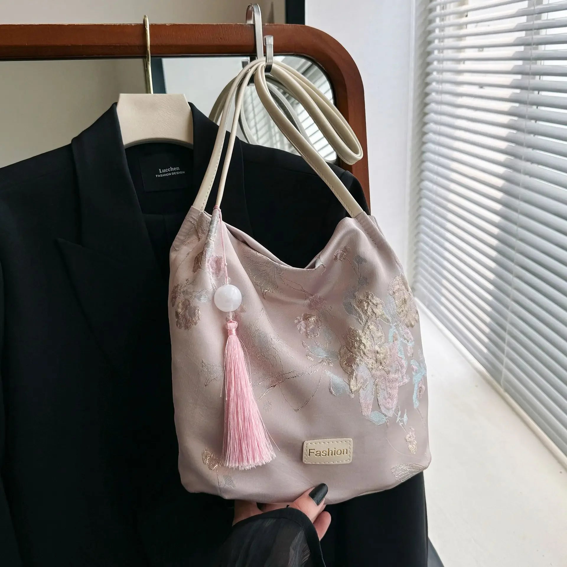 Ingvn  Floral Embroidery Bucket Handle BagWomen Hanfu Collocation Butterfly PU Strap Satin Shoulder Bag