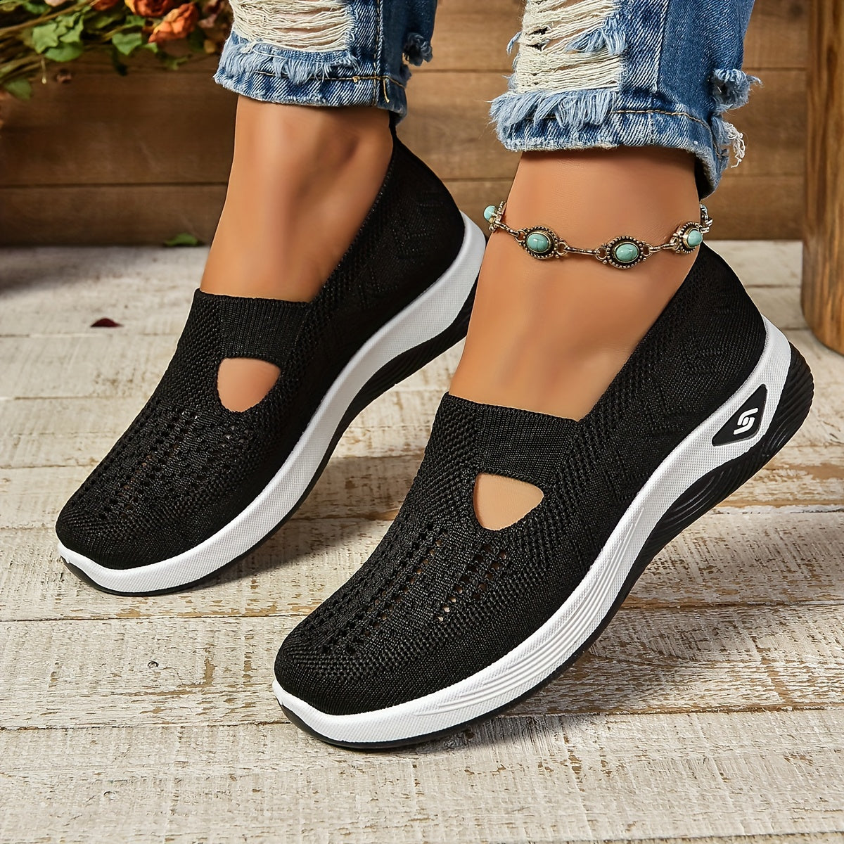 Women's Cut-out Sneakers, Casual Breathable Slip On Walking Shoes, Lightweight Outdoor Flat Shoes (plus size)
