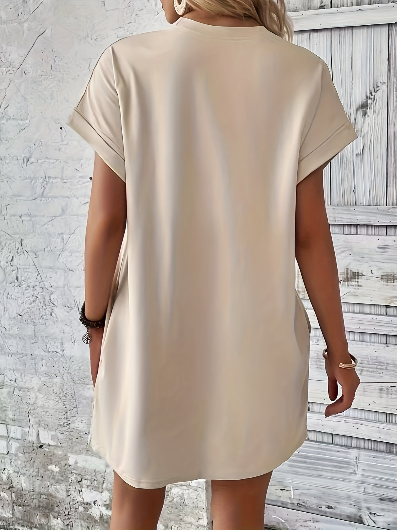 Breezy Floral Crew-Neck Dress - Lightweight & Comfortable for Everyday Spring/Summer Elegance, Women’s Fashion