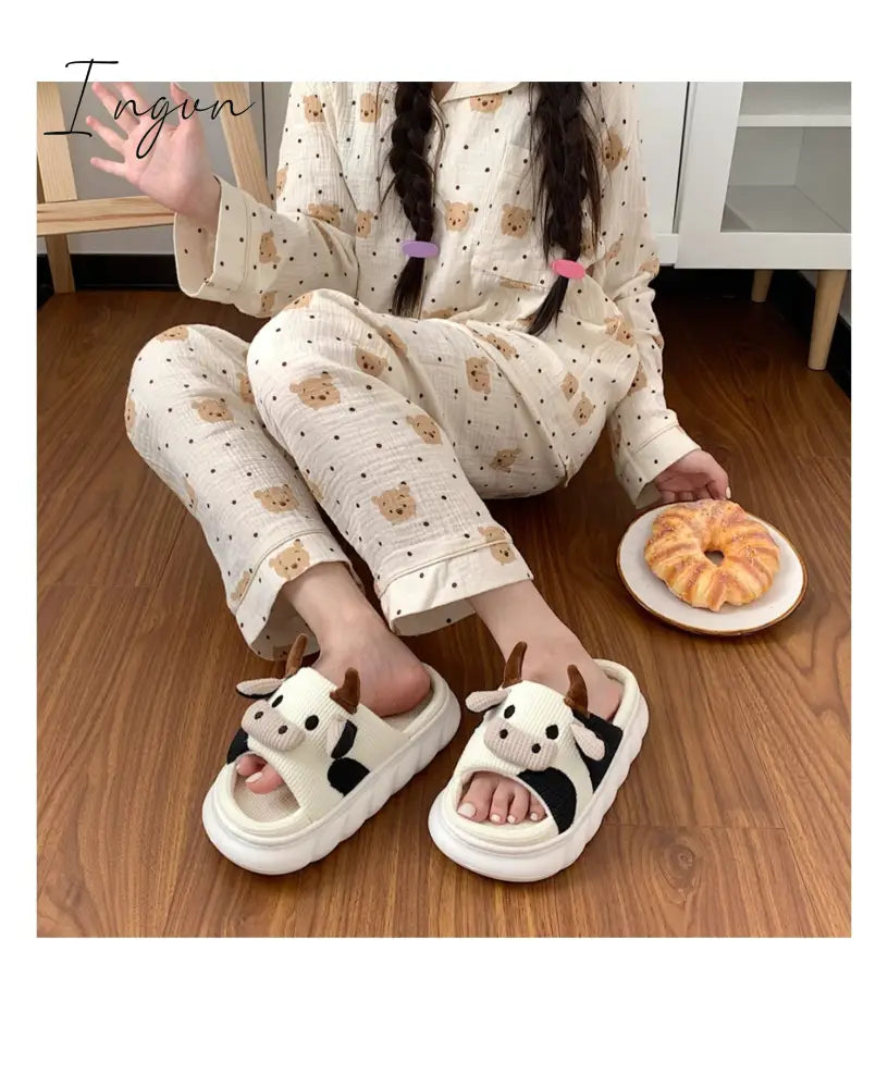 Ingvn - Women's Slippers Summer Four Seasons Indoor Home Sandals and Slippers Cute Cartoon Milk Cow House Slippers Funny Shoes