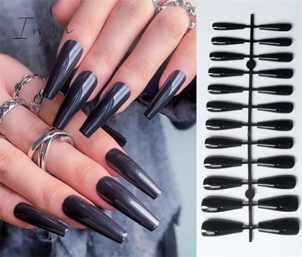 24Pcs Y2k Nails Set Press On False Nails Coffin Fake Nails with Charm Gradient Black Designs Reusable Artificial Nail Tips 2024