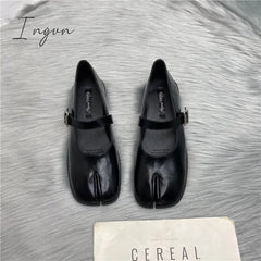 Ingvn - Spring Women Sandals New Split Toe Mary Jane Flats Ladies Pumps Female Retro Vintage Girl Daily Novelty Solid Ninja Shoes