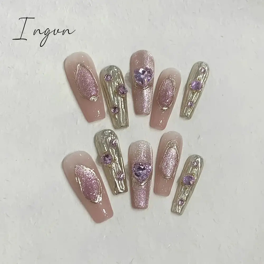 10Pcs Naked Cat Eye Press On Nails Laser Butterfly Decoration Fake Nails Short Full Cover False Nail Wearable Manicure Nail Tips