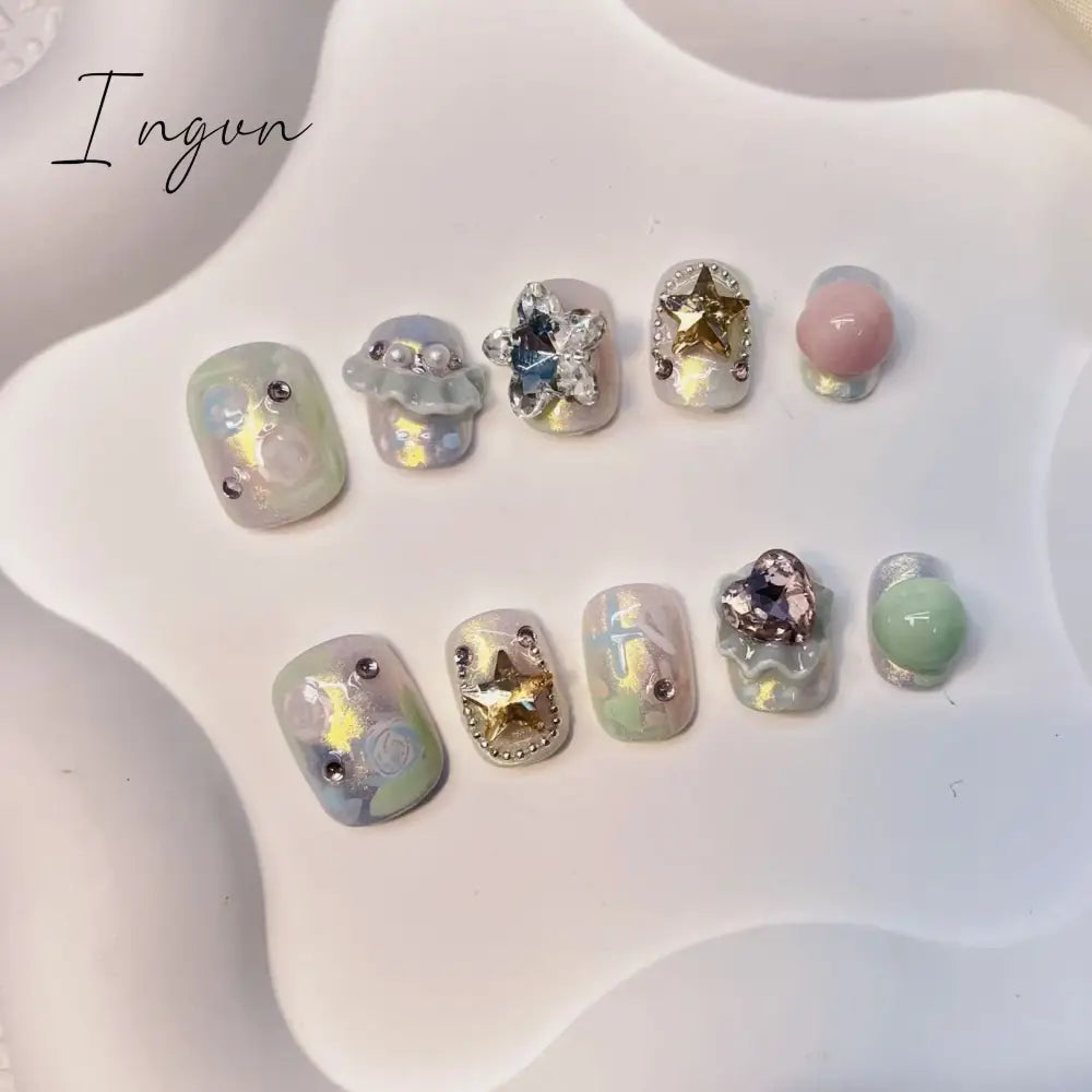 10Pcs Pink Cute Handmade Press on Nails Full Cover Bear Rhinestone Summer French Short False Nails Wearable Manicure Nail Tips