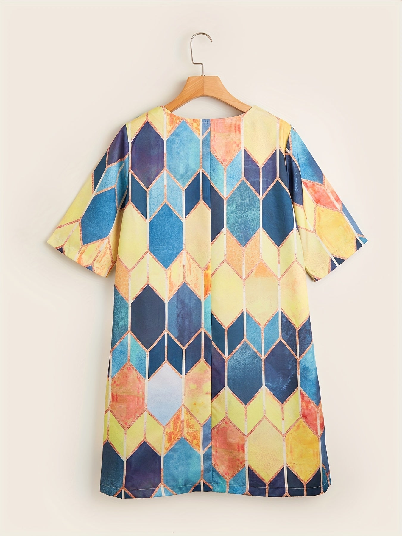 Multicolor Printed V-Neck Flowy Dress - Loose Fit & Crop Sleeves for Spring/Fall - Mature Style, Waist Emphasizing, Perfect Womens Wardrobe Staple