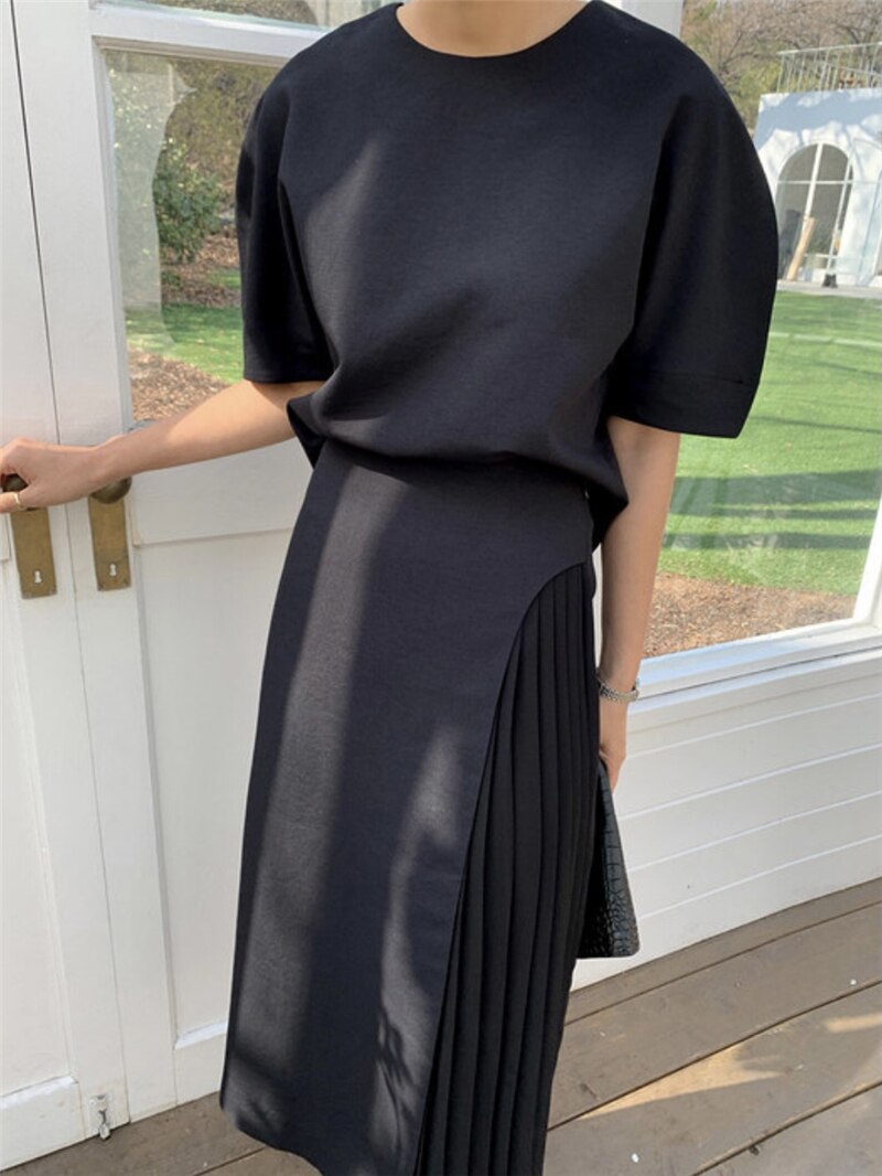 Summer Korean Skirt Suits Women Two Piece Set Short Sleeve O-neck Top + High Waist Long Pleated Skirt 2 Piece Outfits Elegant