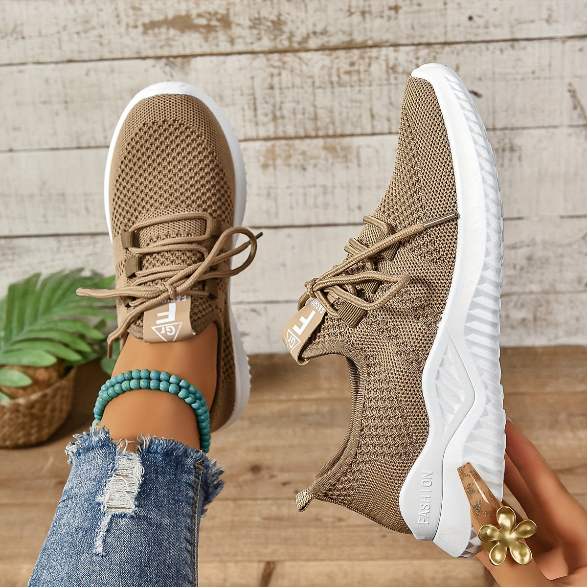Women'S Casual Running Shoes, Breathable Fabric Sneakers, Low Top Lace-Up, Solid Color, Hand Wash Only, No Embellishments, All-Season Comfort