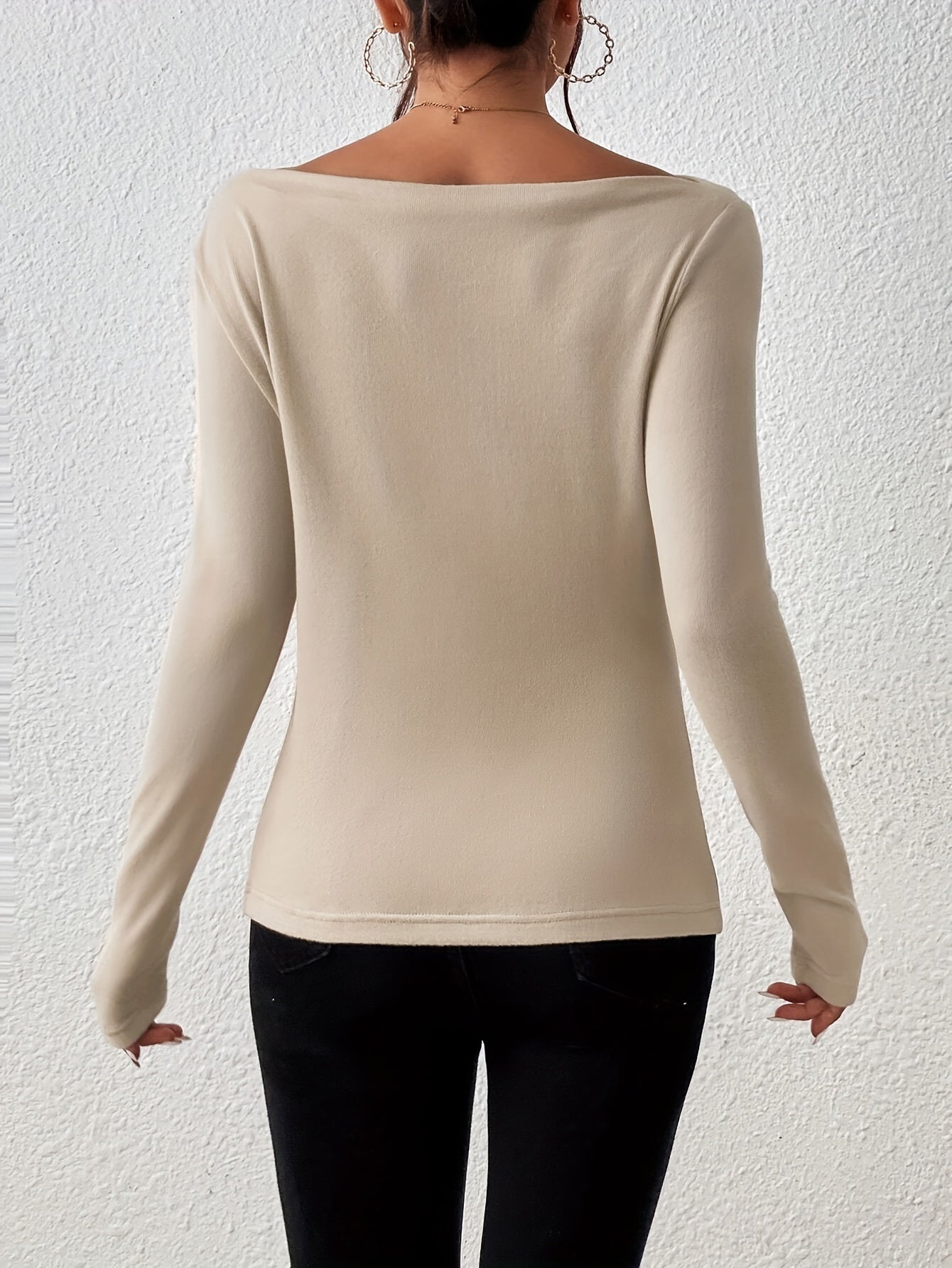 Womens Classic Solid Boat Neck T-Shirt - Stylish Long Sleeves for Spring & Fall - Versatile Casual Top - Premium Quality Wardrobe Staple