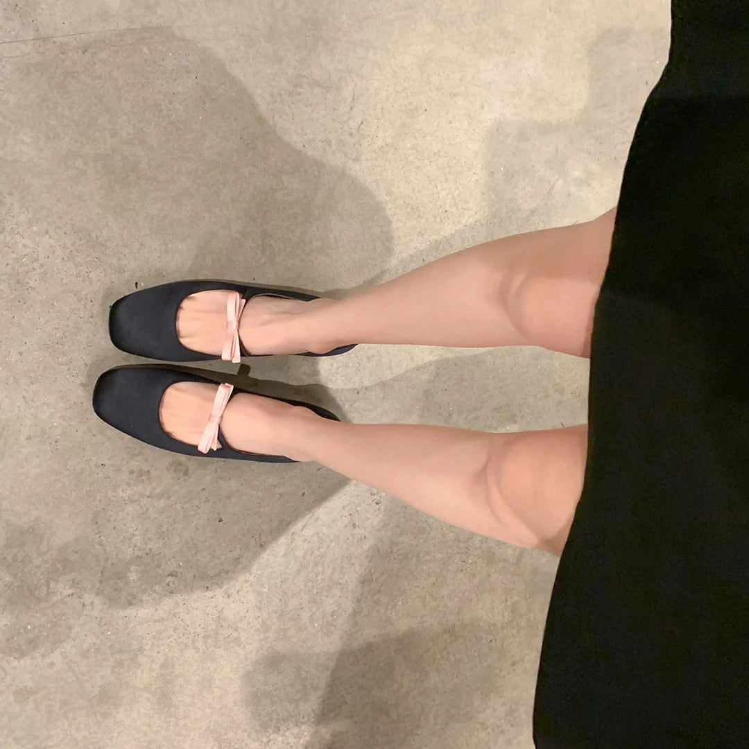 Luxury Bowtie Mary Janes Women Square Toe Shiny Leather Silk Flats Ballets Femmes Red Dance Party Ball Bridal Wedding Shoes