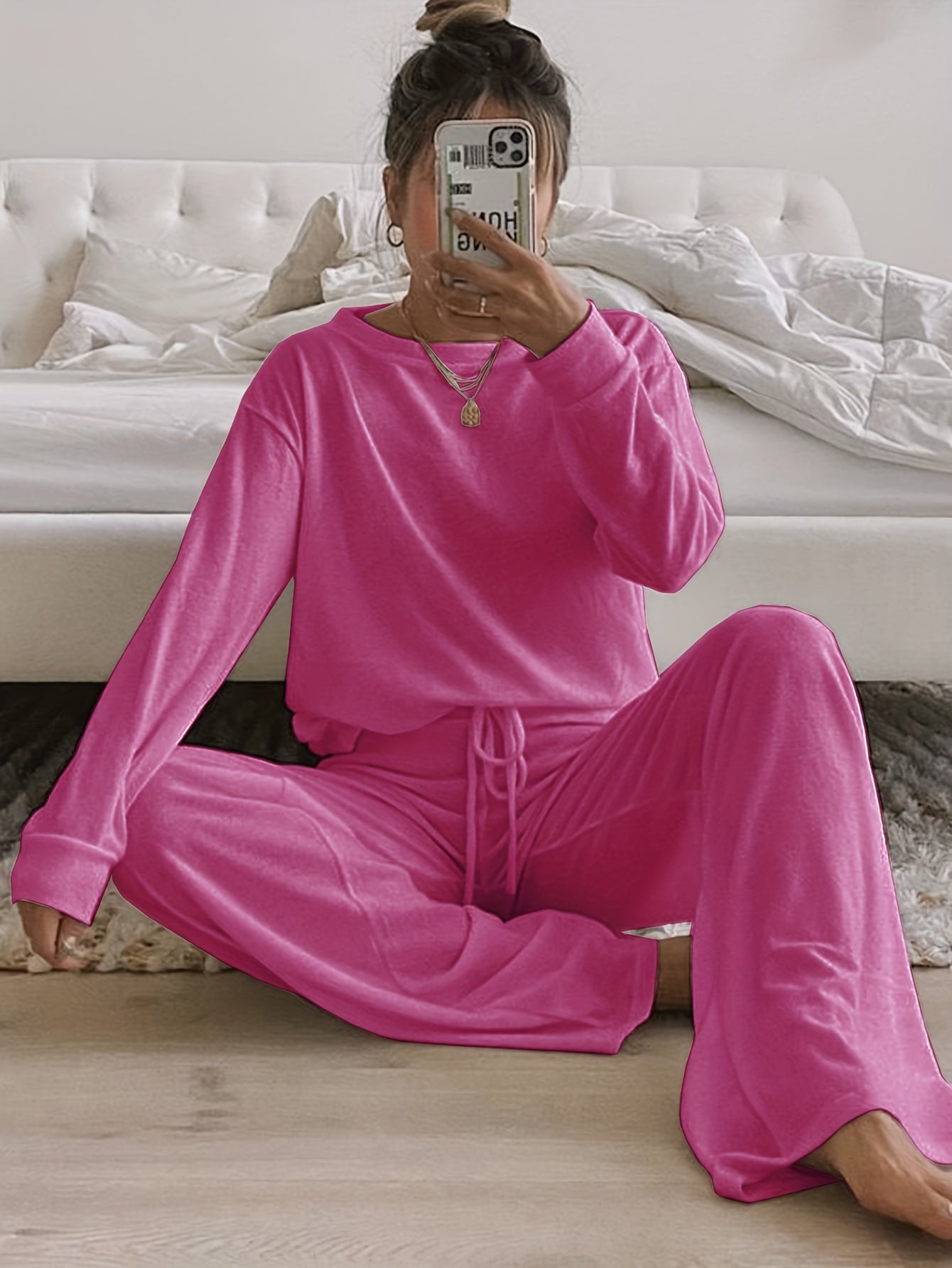 Cozy Women's Solid Lounge Set - Soft Long Sleeve Round Neck Top & Elastic Drawstring Pants for Ultimate Comfort - Perfect Relaxed Fit for Fall and Winter Seasons