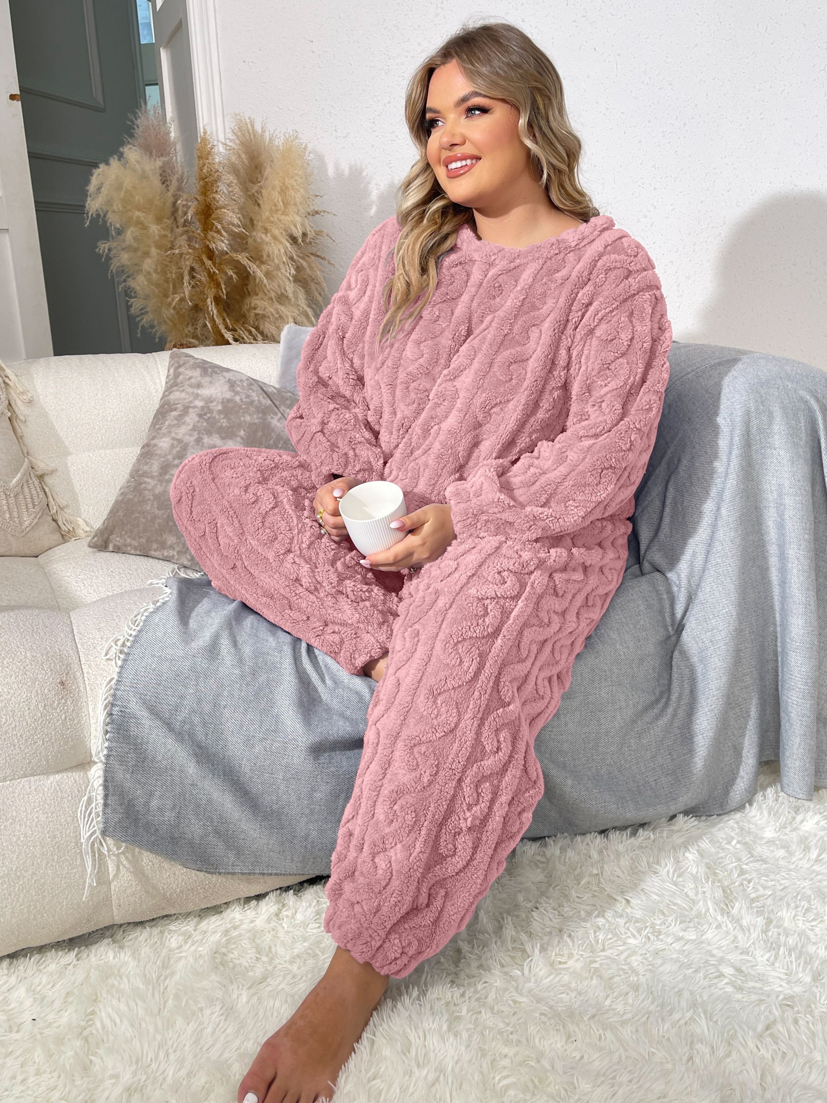 Plus Size Casual Pajamas Set, Women's Plus Solid Textured Long Sleeve Round Neck Warm Flannelette & Joggers Loungewear Two Piece Set