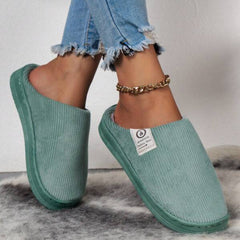 Plush Comfort Winter Slippers - Warm & Cozy, Soft Fabric Lined, Classic Style, Non-Slip Home Footwear