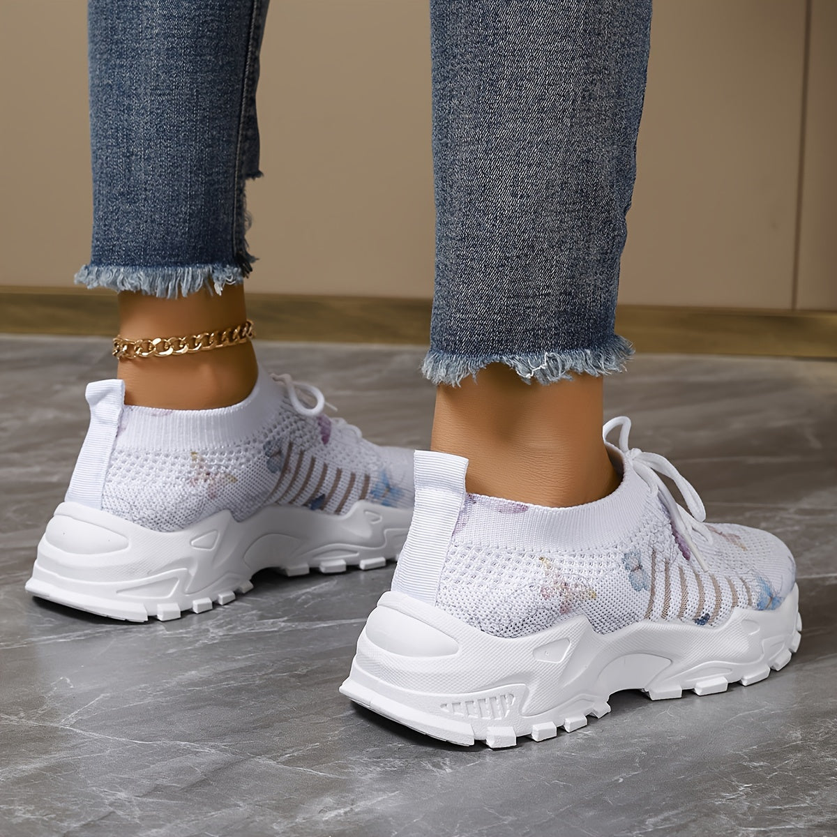 Stylish Butterfly Mesh Running Shoes - Road Running, Breathable Low-Cut Lightweight Comfortable Sneakers with Laces for Women - Perfect for Casual Daily Exercises and Outdoor Activities