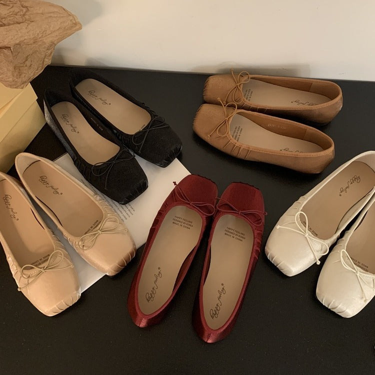 Vintage Late Night Style Bow Shoes Women's New Flat Sparkling Red Wedding Shoes Square Toe Pleated Milk Shoes