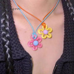 Girl Hollow Flower Necklace For women Temperament Niche Collarbone Chain Korean Fashion Neck Colorful Rope Chain y2k Jewelry