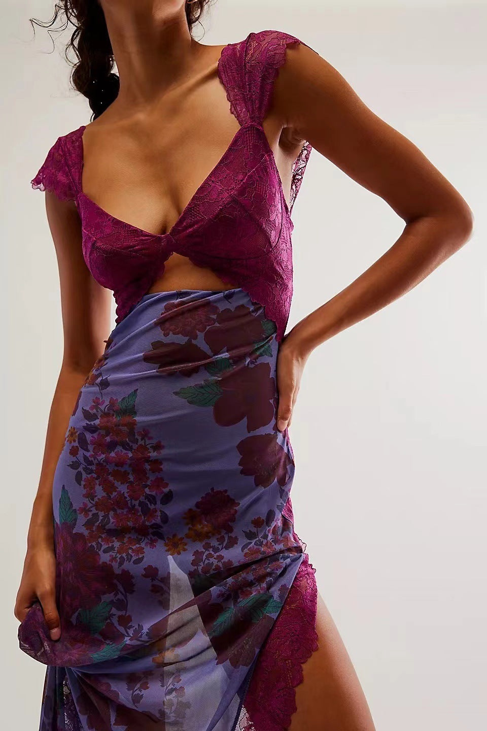 Summer New  Lace Backless Shoulder Strap Stitching Vented Color Long dress Women's Clothing